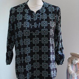 ANN TAYLOR// Patterned Blouse